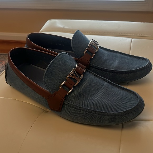 Louis Vuitton drivers size 10 US, excellent condition - Picture 3 of 5